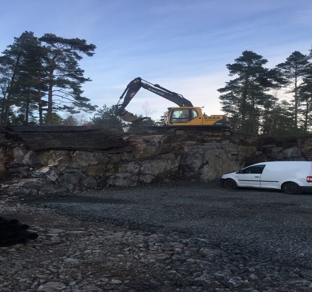 Sprängning för villagrund Åkersberga